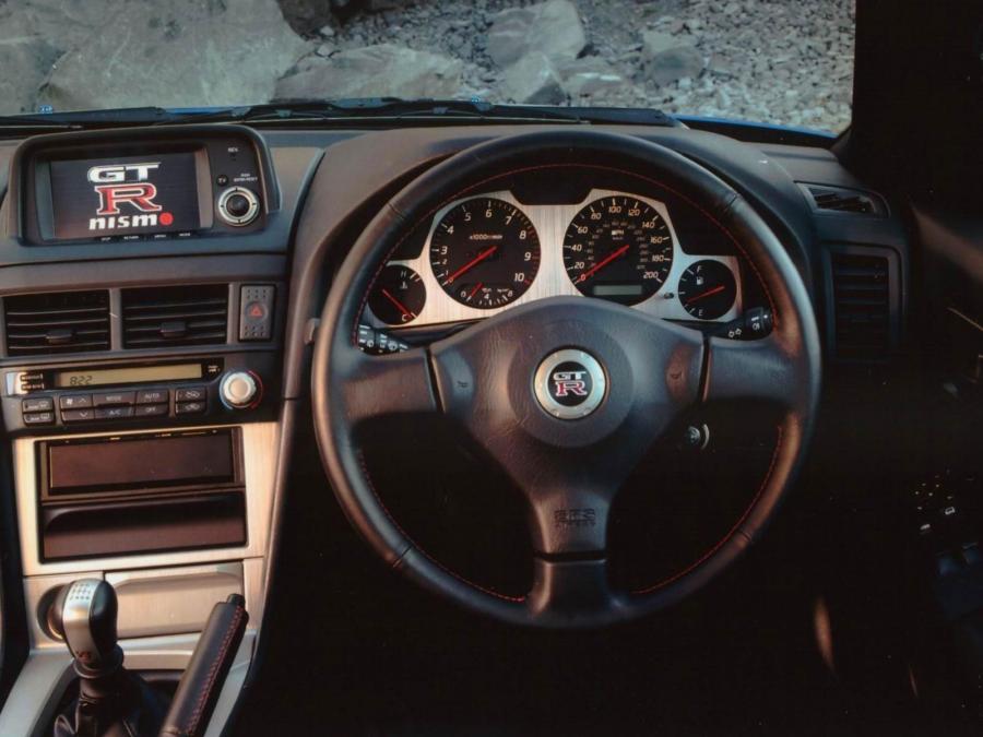  Nissan Skyline GT-R 1998 года  (фото 2 из 14)